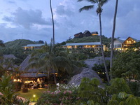 Outrigger on the Lagoon Fiji 5*