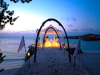 Фото Свадьба на Мальдивах: отель Centara Ras Fushi Resort & Spa 5*, Мальдивские острова