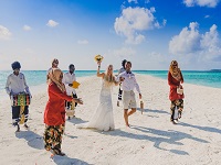 Фото Символическая церемония на острове Камаду, Мальдивские острова