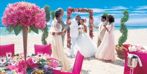 ���� ������������� ��������� ��������� � ����� Sandals Grande Antigua Resort & Spa 5*  � ������� � �������